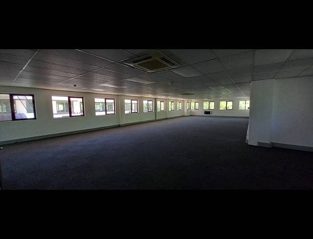 279M² OFFICE TO LET IN EDENBURG